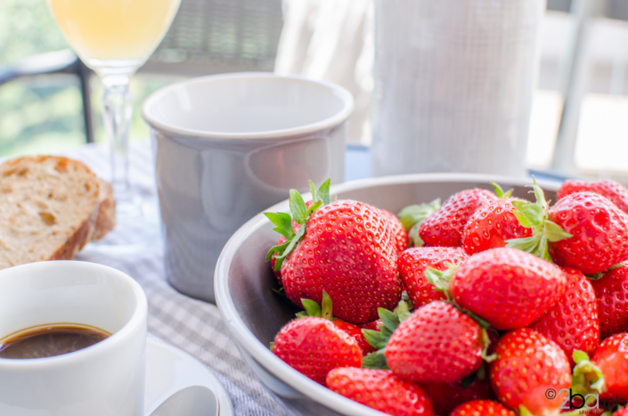 Colazione fragole fresche montagna valle di non